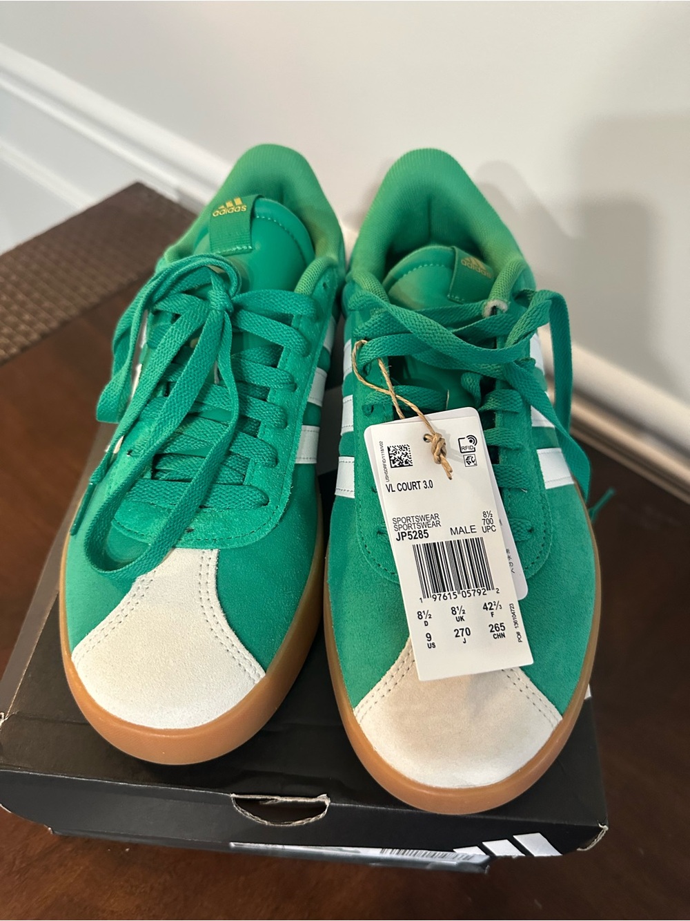 adidas VL Court 3.0 Green and White Low-Top Sneakers